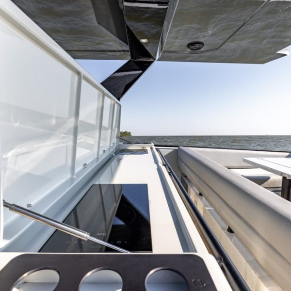 Chaser yacht 7